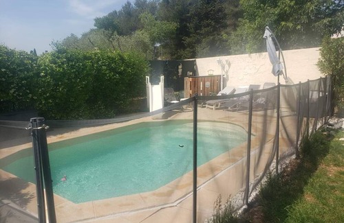 Gemenos House | House gemenos clim swimming pool close beaches 9 sleepings