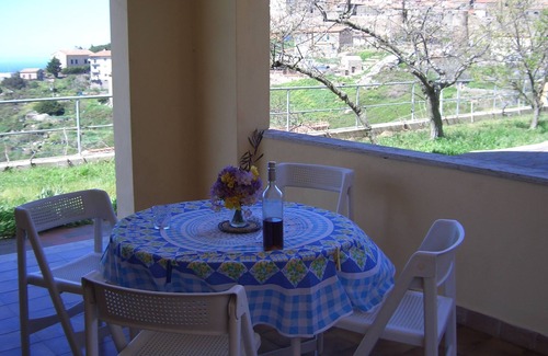 Isola del Giglio House | House ground floor with garden and terrace of spectacular views
