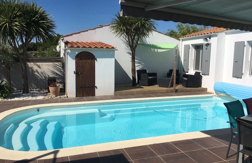 Cheray House | House Ile d'Oléron 6 persons with private heated swimming pool not overlooked