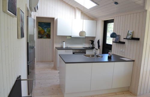 Faarevejle Cottage | House in beautiful surroundings by Sejerøbugten. Close to the beach, woods and shop