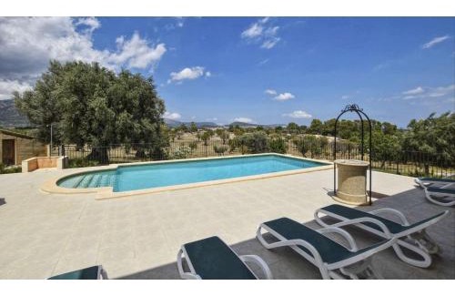 Moscari House | House in Majorca with Pool and Mountain Views