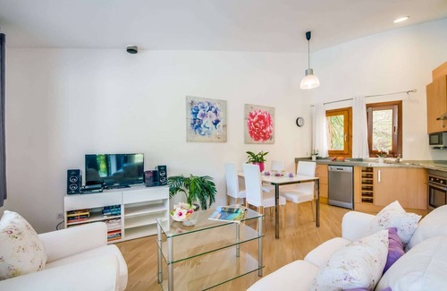 Sa Pobla House | House in Mallorca with Private Pool & Garden