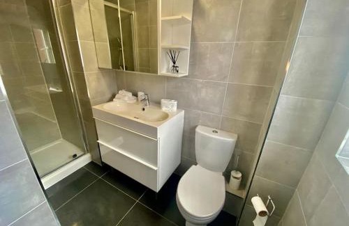 Belle Vue House | House in Manchester