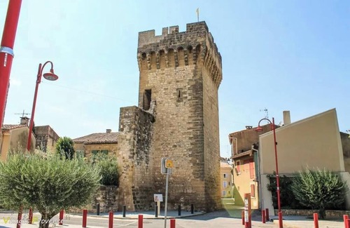 Pertuis House | House in Provence