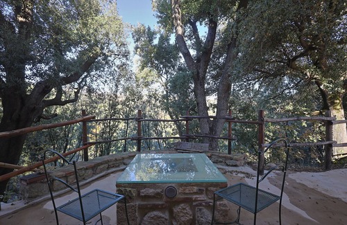 Sassofortino House | House in the woods with swimming pool.