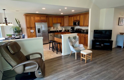 Myrtle Beach House | House/King Bed/Fenced Yard/Trailer Parking/Pets Welcome