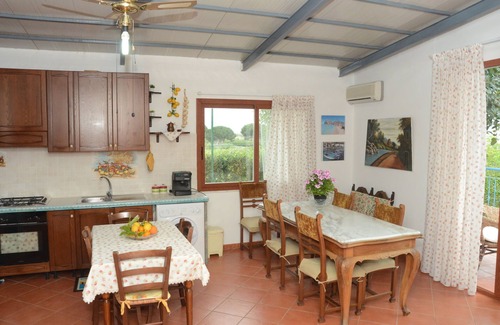 Piana Calzata House | House located in a very quiet area, only 5km from the beach. 20km from Cefalù