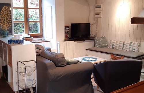 Cadeac House | House located in a village near Vallée Louron and Vallée d'Aure