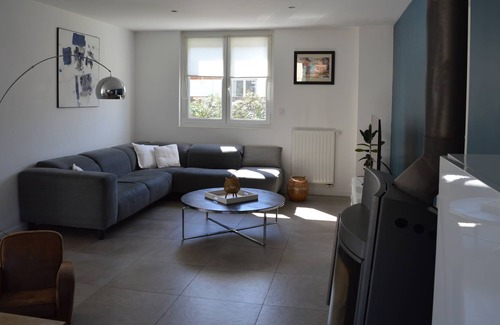 Pessac House | House near Bordeaux, swimming pool, ideal family holiday