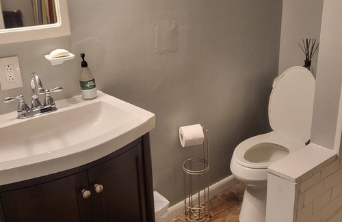 Lexington House | House near Keeneland and Downtown