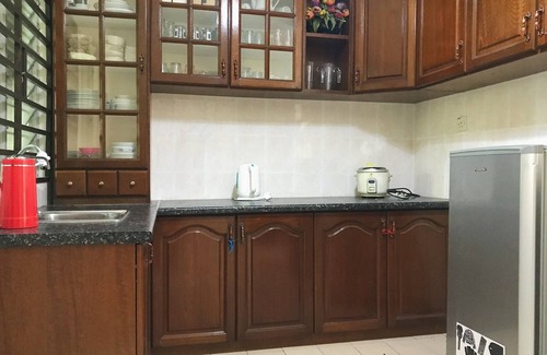 Rawang House | House near to Tasik Puteri Golf Resort