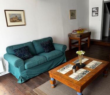 Mirepoix House | House Number 2