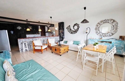 La Matanza de Acentejo House | House on the seafront