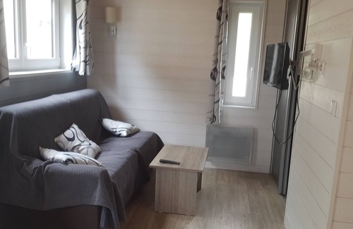 LʼIle-dʼOlonne House | House Of 46m² In A Quiet Area!