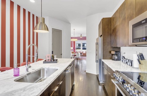 Hadley - Washington House | House of Barbie/Rooftop Deck