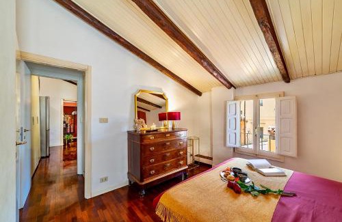 L'antico Ghetto Ebraico Apartment | House of Chariot - In the Heart of Bologna