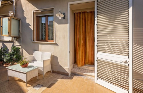 Ex Campo d'Aviazione House | HOUSE OF MARINELLA HOUSE