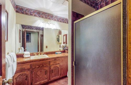 Montgomery Estates House | House on Cold Creek