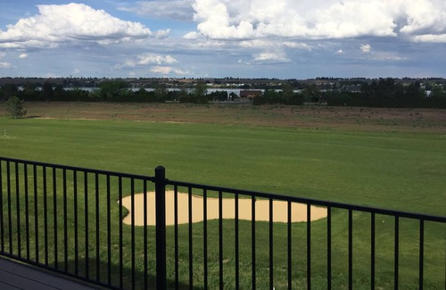 Stratford House | House on the golf course, excellent getaway home!