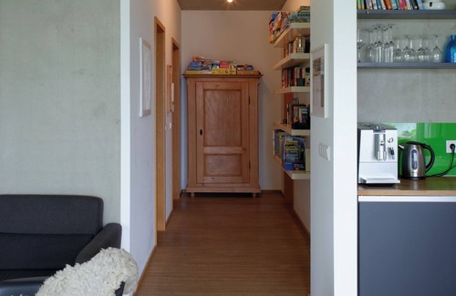 Werder Apartment | House on the Havelbogen directly on the water with canoe and jetty, garden apartment*