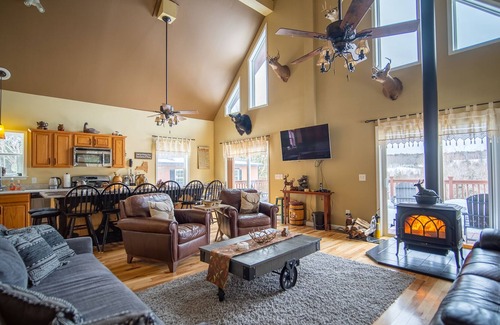 Prattsville House | House , outdoor lounge area , near skiing