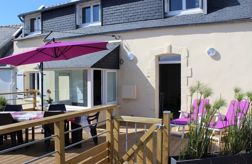 Poulgoazec House | House Sea View