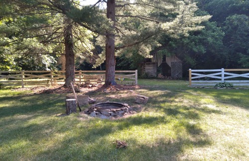 French Lick House | House sleeps 6. Just 5 minutes Patoka Lake boat ramp. Anglers Welcome!