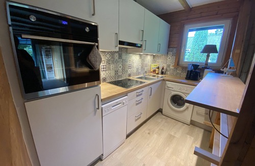 Damp House | House Strandgut Damp