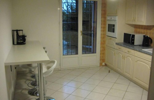 Berre-des-Alpes House | House /Villa - Berre-les-Alpes