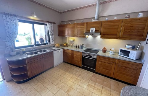 Colinas Verdes Villa | House/Villa - Collinas Verdes/Besafrim/LagosHouse with garden