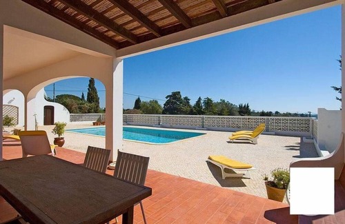 Colinas Verdes Villa | House/Villa - Collinas Verdes/Besafrim/LagosHouse with garden
