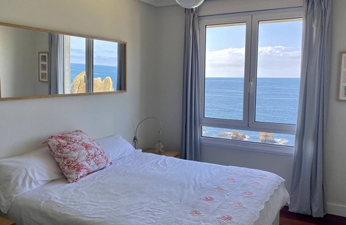 Liencres Apartment | House with garden facing the Atlantic Ocean