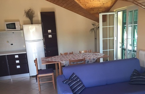 Ceriale Apartment | House with garden