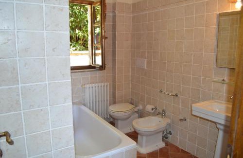 Asciano House | House with private garden in the Crete Senesi