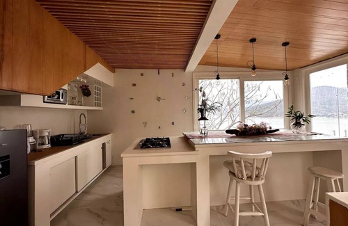 El Santuario House | House with spectacular view in Valle de Bravo