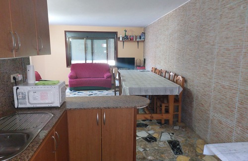 Villadesuso House | House with swimming pool next to the sea in Viladesuso