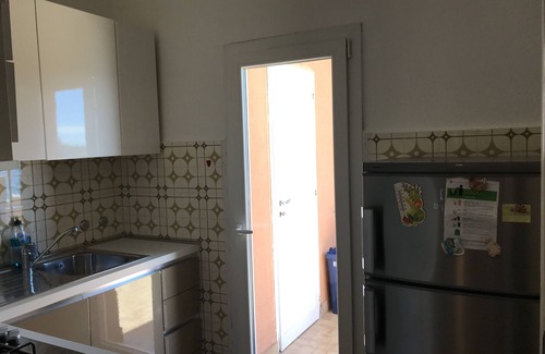 Finale Ligure Apartment | House with terrace with wonderful sea view three minutes from the beach