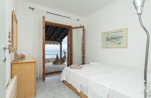 Siviri Villa | Houseloft Grand Sunset Siviri Beach
