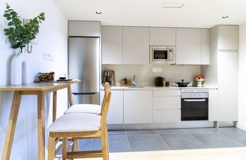 Nueva Espana Apartment | Housing Castellana I X by Sharing Co