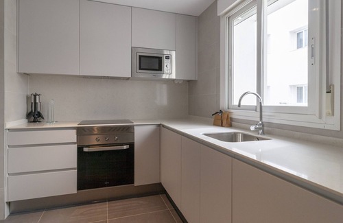 Nueva Espana Apartment | Housing Castellana X X V I I by Sharing Co
