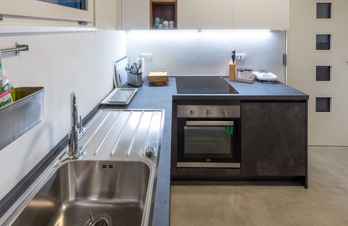 Savena Apartment | HouSmart Toscana 53 Black