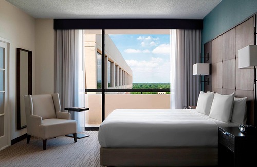 Westchase Hotel | Houston Marriott Westchase