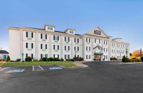 Jackson Hotel | Howard Johnson by Wyndham Jackson