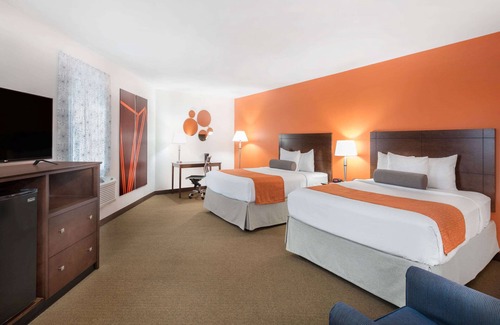 Wollaston Hotel | Howard Johnson by Wyndham Quincy/Boston