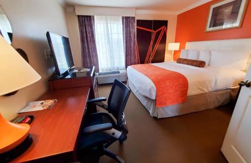 Mid Central Hotel | Howard Johnson by Wyndham Pasadena