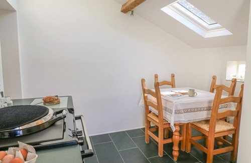 Sedbergh Cottage | HOWGILL COTTAGE, family friendly, with open fire in Sedbergh