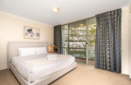 Kingston Apartment | Howitt Place Apt minutes to Parliamentary Triangle - Hosted by Canstay