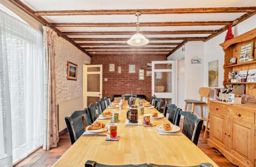 Weybourne House | Hoxne House