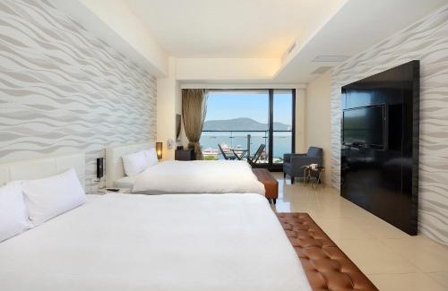 Yuchi Bed & Breakfast | Hu Yue Lakeview Hotel