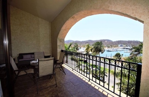 L Condo | Huatulco Luxury Marina/Ocean View Condo